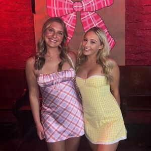 Meet your Posher, Leah